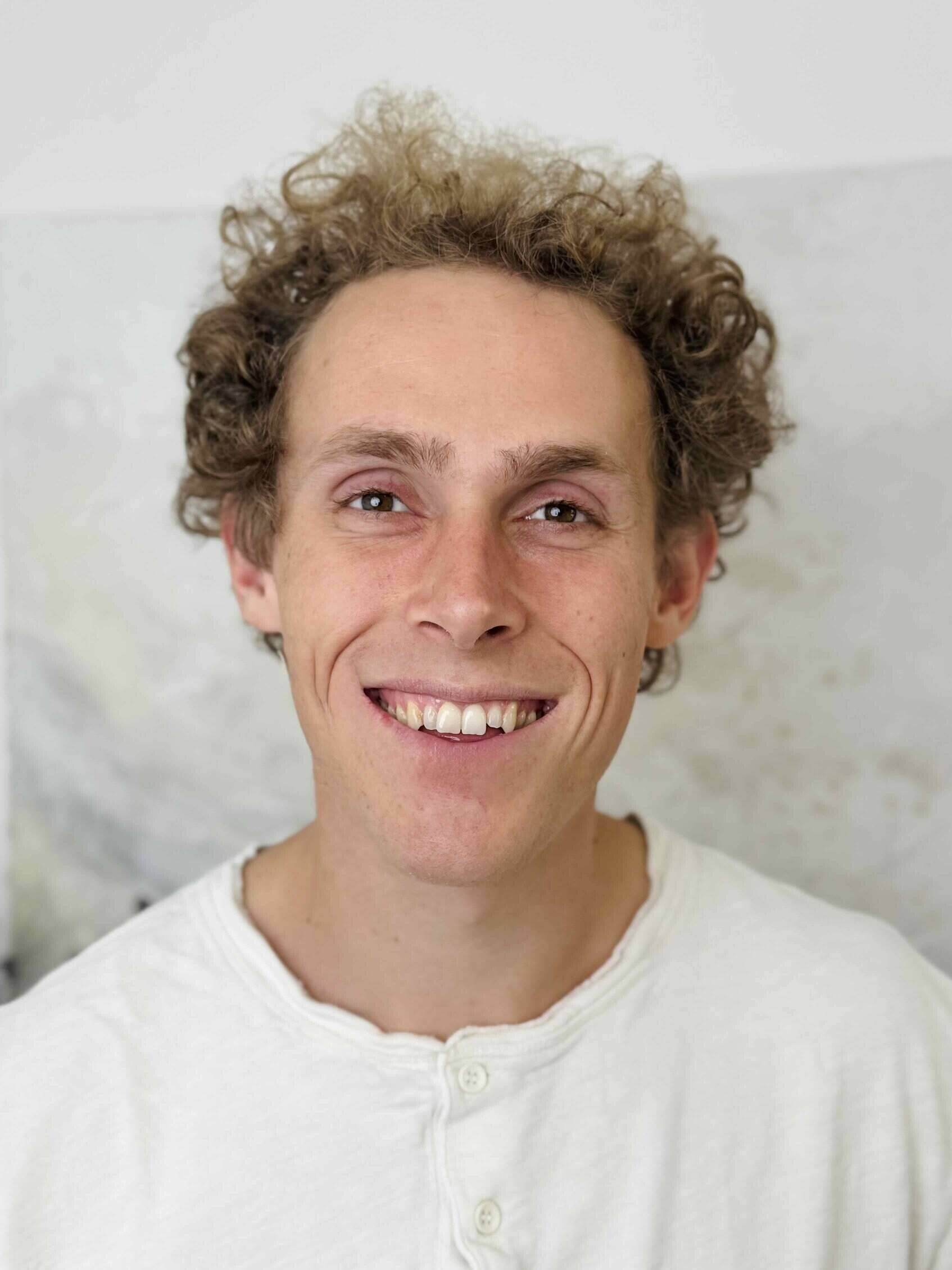 Portraitfoto von Physiotherapeut Paul Böhm